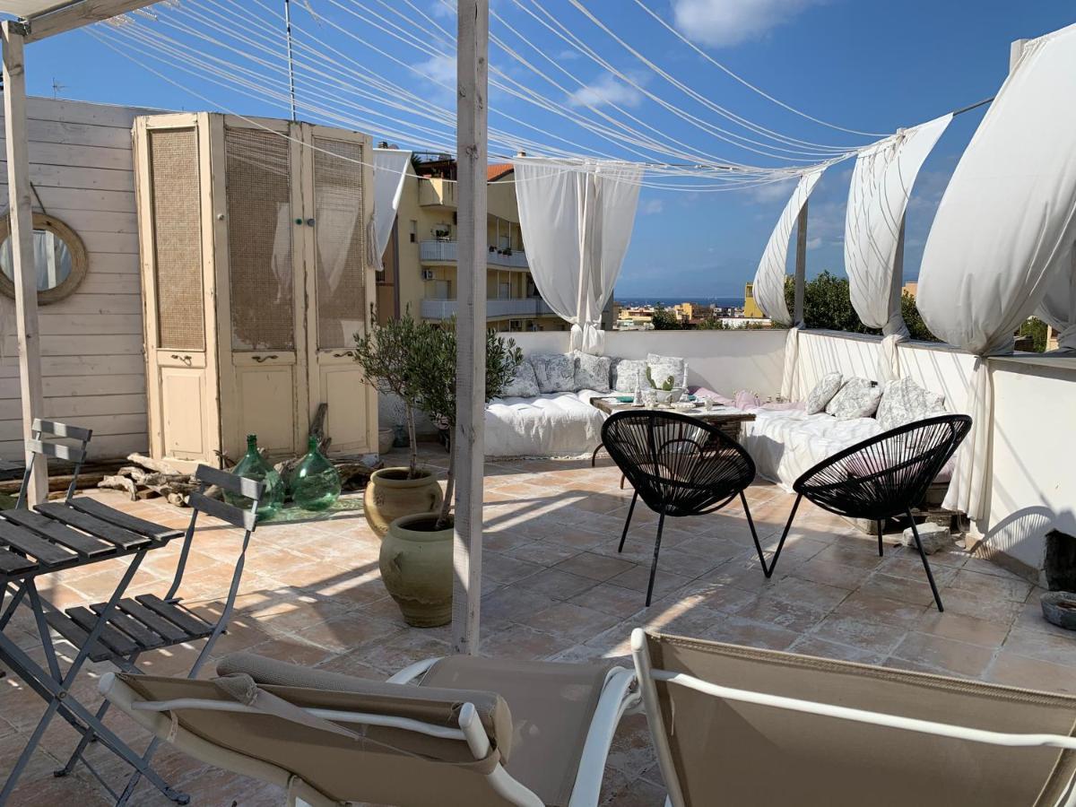 Il Giardino D'Ulisse Bed & Breakfast Reggio Calabria Exterior photo
